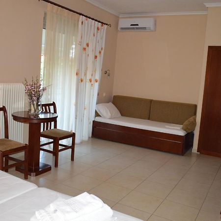 Hotel Strimoniko Аспровалта Екстериор снимка